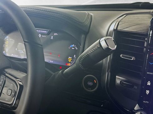 New 2026 RAM 2500 Limited AWD/4WD image 12