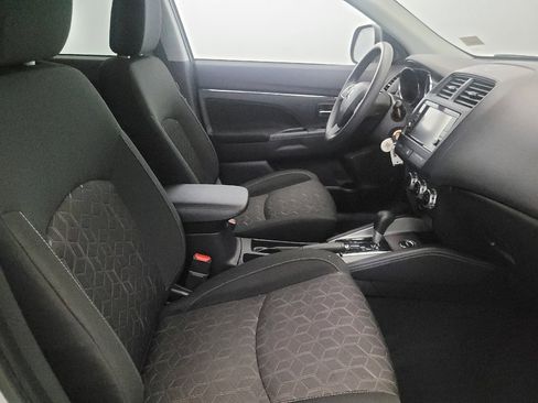 Used 2023 Mitsubishi Outlander Sport ES image 21