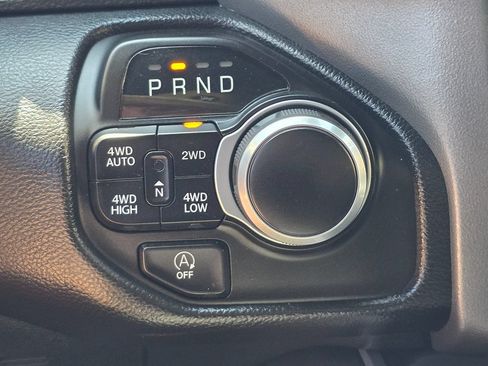 Used 2022 RAM 1500 Big Horn AWD/4WD image 40