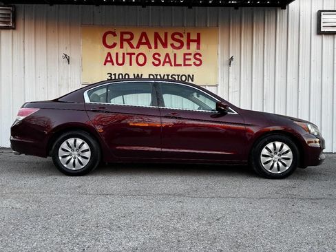 Used 2011 Honda Accord LX image 3