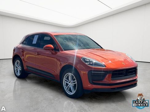 Used 2024 Porsche Macan AWD/4WD image 7
