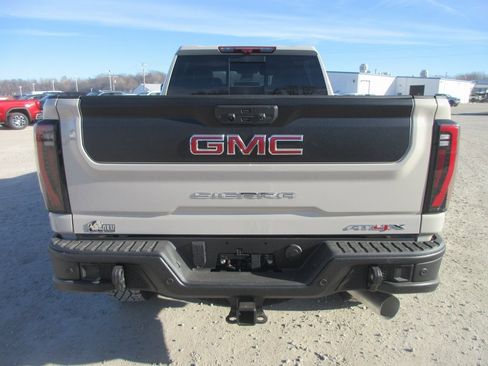 New 2026 GMC Sierra 2500 AT4X w/ AT4X AEV Edition image 6