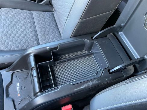 Used 2019 Chevrolet Colorado Z71 AWD/4WD image 47