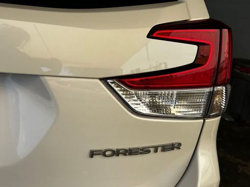 Certified 2024 Subaru Forester Limited AWD/4WD image 7