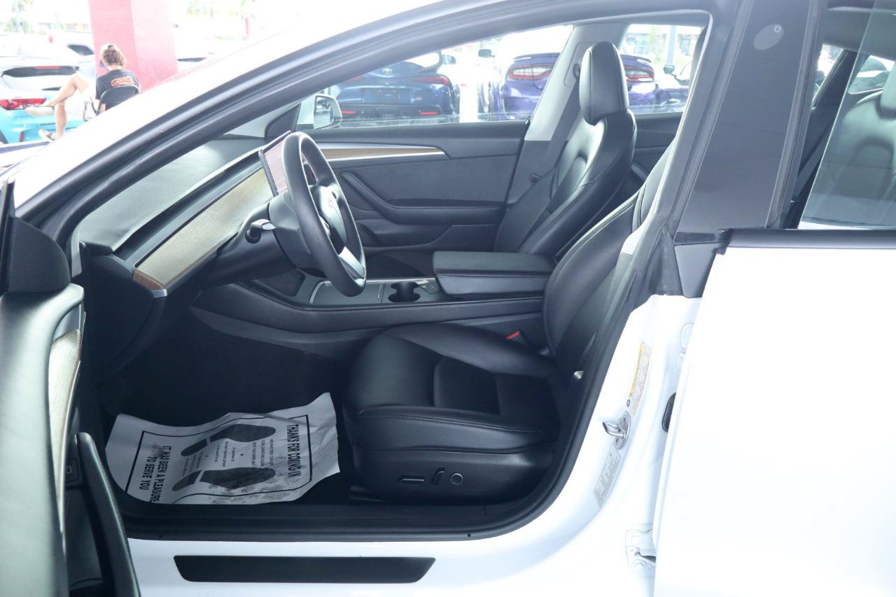 Used 2023 Tesla Model 3 Standard Range RWD image 15
