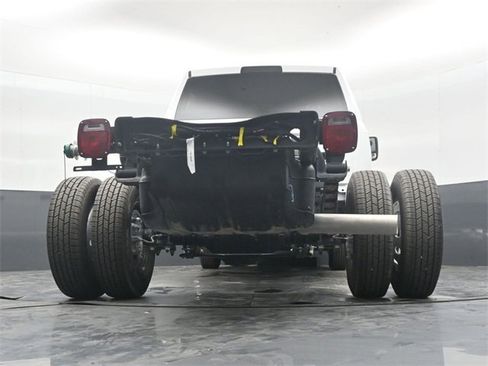 New 2026 RAM 3500 Tradesman w/ Chrome Appearance Group image 40