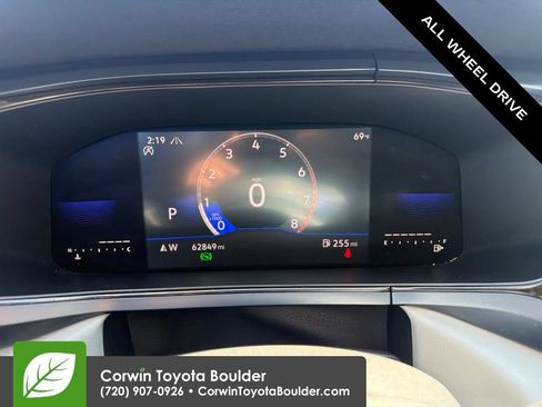 Used 2022 Volkswagen Taos SE w/ Panoramic Sunroof Package AWD/4WD image 28