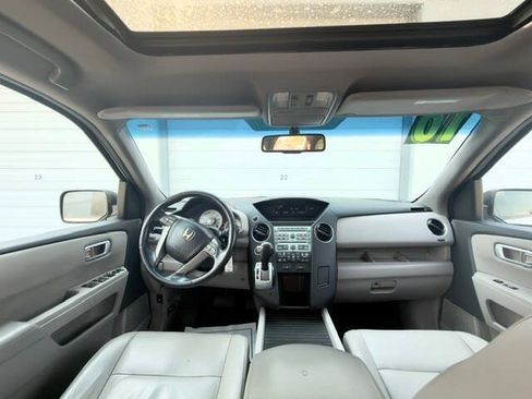 Used 2010 Honda Pilot EX-L image 13