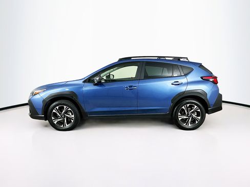 Used 2024 Subaru Crosstrek 2.0i Premium image 4
