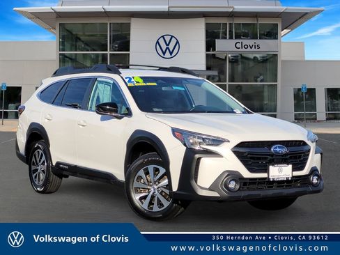 Used 2024 Subaru Outback Premium AWD/4WD image 1