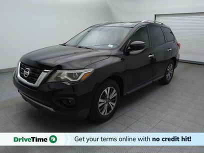 Used 2017 Nissan Pathfinder SV