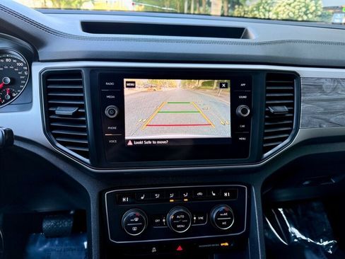 Used 2020 Volkswagen Atlas Cross Sport SE AWD/4WD image 11