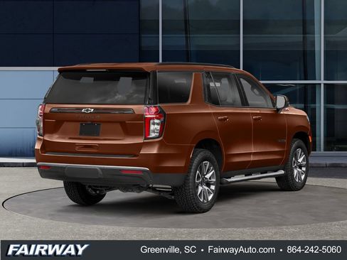 Used 2022 Chevrolet Tahoe Z71 AWD/4WD image 2