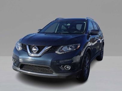 Used 2016 Nissan Rogue SL w/ SL Premium Package