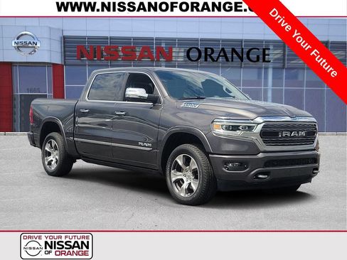 Used 2019 RAM 1500 Limited RWD image 1