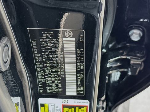 Used 2025 Toyota Camry XLE w/ Premium Plus Package image 30