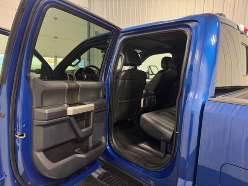 Used 2022 Ford F250 Lariat image 14