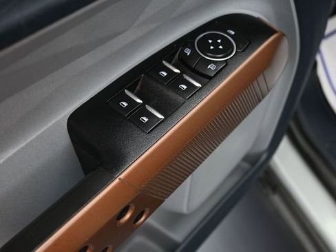 Certified 2022 Ford Maverick Lariat w/ Lariat Luxury Package image 14