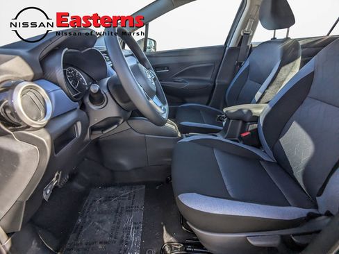 New 2025 Nissan Versa SV w/ Trunk Package image 15