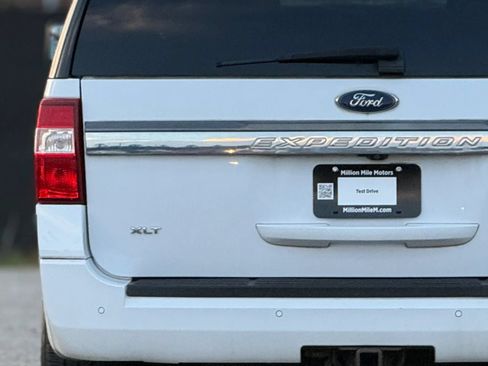 Used 2017 Ford Expedition EL XLT AWD/4WD image 13