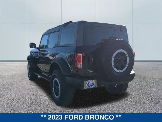 Used 2023 Ford Bronco 4-Door w/ Sasquatch Package AWD/4WD image 3