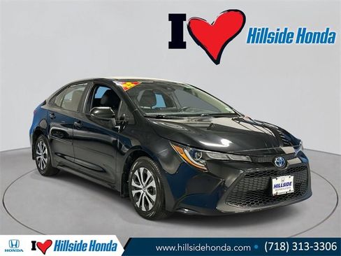 Used 2022 Toyota Corolla LE image 8