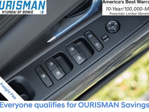 New 2025 Hyundai Elantra Limited image 27