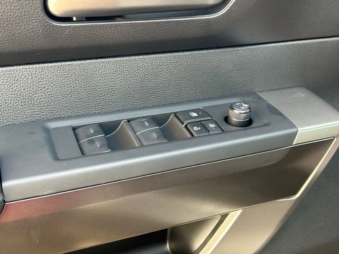 New 2026 Toyota Tundra SR5 image 7