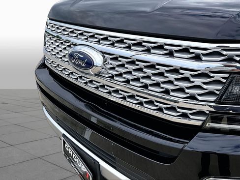 Used 2019 Ford Expedition Platinum RWD image 29