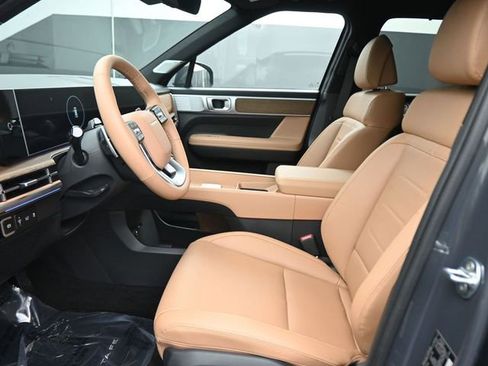 New 2026 Hyundai Santa Fe Limited FWD image 11