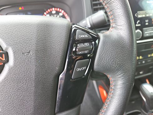 Used 2022 Nissan Frontier Pro-X image 22