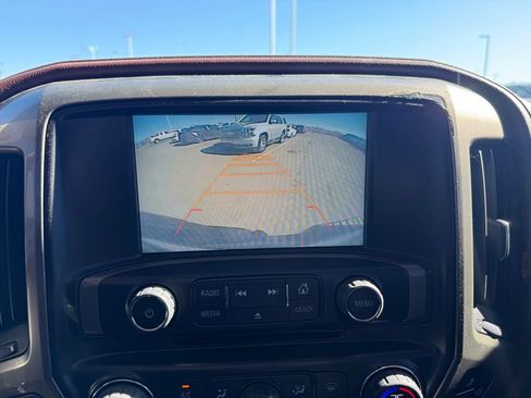 Used 2015 Chevrolet Silverado 2500 High Country w/ Duramax Plus Package image 12