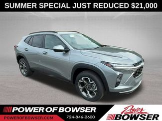 Used 2024 Chevrolet Trax LT w/ Driver Confidence Package FWD video 2