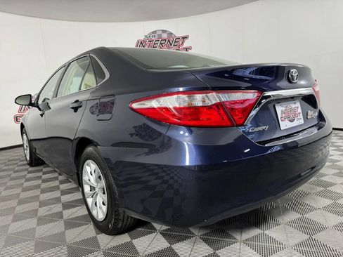 Used 2017 Toyota Camry LE FWD image 23