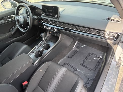 Used 2026 Honda Civic Sport image 8
