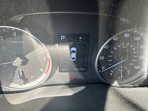 Used 2018 Hyundai Elantra SEL FWD image 2