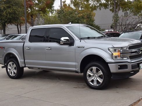 Used 2020 Ford F150 Platinum w/ Equipment Group 701A Luxury image 5
