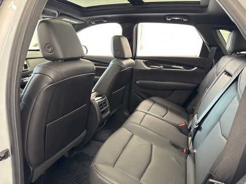 Used 2021 Cadillac XT5 Premium Luxury FWD image 42