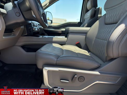 Used 2026 Ford F450 Platinum w/ Platinum Plus Package AWD/4WD image 18