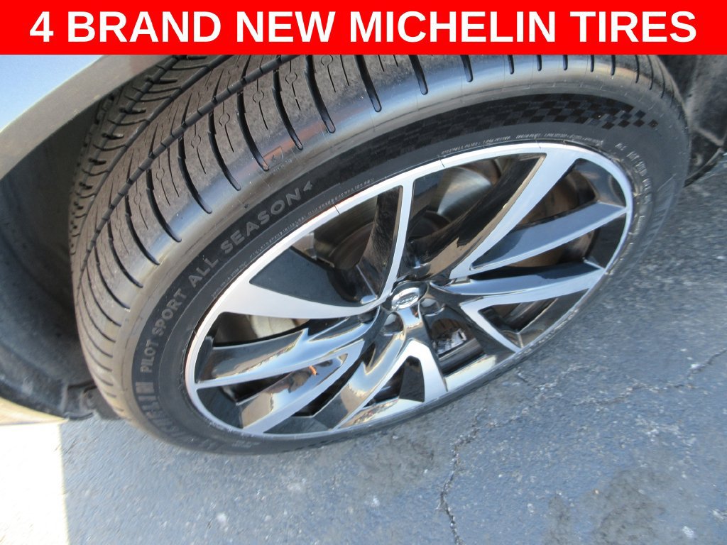Used 2022 Volvo XC90 T6 Momentum w/ Advanced Package AWD/4WD image 3