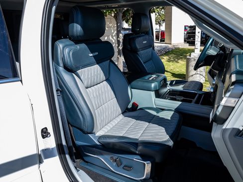 Used 2024 Ford F350 Limited w/ FX4 Off-Road Package image 30