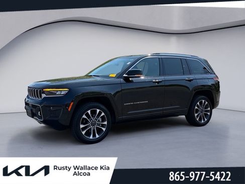 Used 2023 Jeep Grand Cherokee Overland image 1