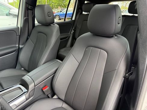 New 2026 Mercedes-Benz GLB 250 image 13
