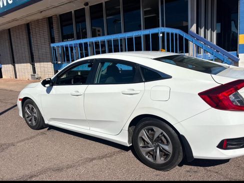 Used 2019 Honda Civic LX image 6