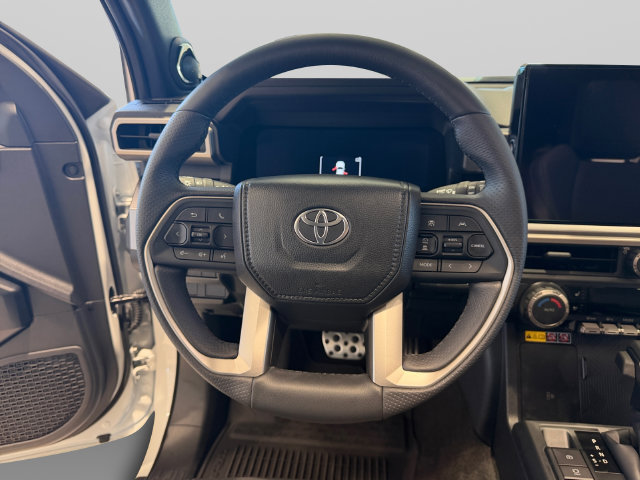 Certified 2026 Toyota 4Runner TRD Sport Premium AWD/4WD image 11