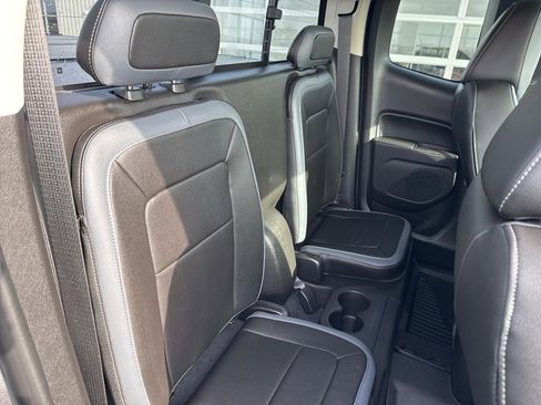 Used 2019 Chevrolet Colorado Z71 image 28