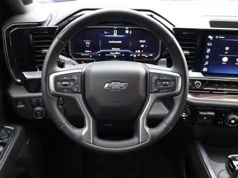 Used 2022 Chevrolet Silverado 1500 LT Trail Boss w/ LT Trail Boss Premium Package image 22