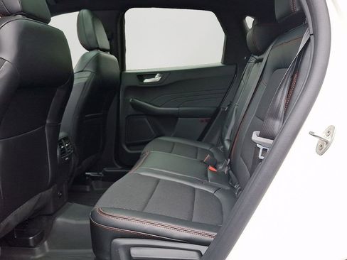 Used 2025 Ford Escape ST-Line w/ Tech Pack #1 AWD/4WD image 8