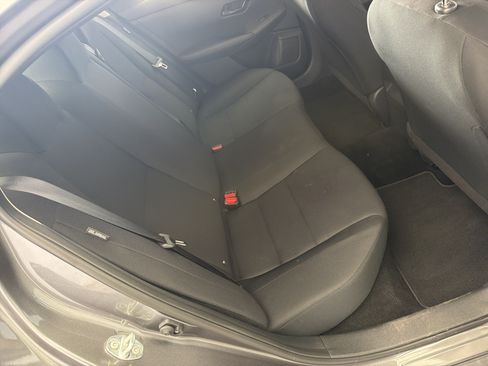 Used 2025 Nissan Sentra S FWD image 9
