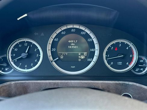 Used 2011 Mercedes-Benz E 350 BlueTEC Sedan image 18